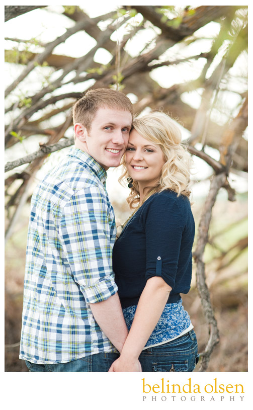 Logan_Utah_Wedding_and_Portrait_Photographer_65 cute couple engagement photos